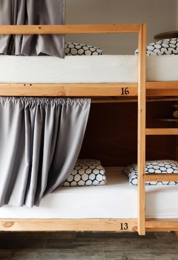 Bodygo Surfhouse Hostel กัปเบรอตง ภายนอก รูปภาพ