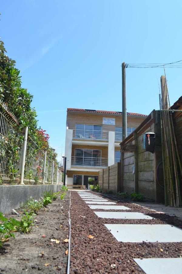 Bodygo Surfhouse Hostel กัปเบรอตง ภายนอก รูปภาพ